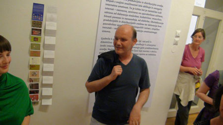 Internet Portfolio and Videodokument
at the exhibition Powered by Ljudmila